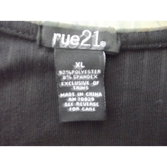 Rue21 Shrug Womens Size XL black ribbed knit Long Sleeve short cardigan Bolero - Picture 3 of 6